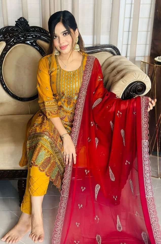 Soft Georgette fabrics Unstitch 4 piece - Image 15